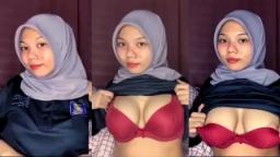 Hijab Nakal Buka Baju Toketnya Bulat
