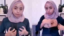 Hijab Menikmati Banget Remas Toketnya
