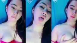 Kak Barbara Belahan Mulus Bening