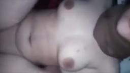 Genjot Memek Mulus Adek Jilbab Coklat